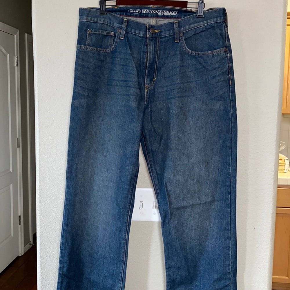NWOT Old Navy Famous Jeans regular fit 38 x 34